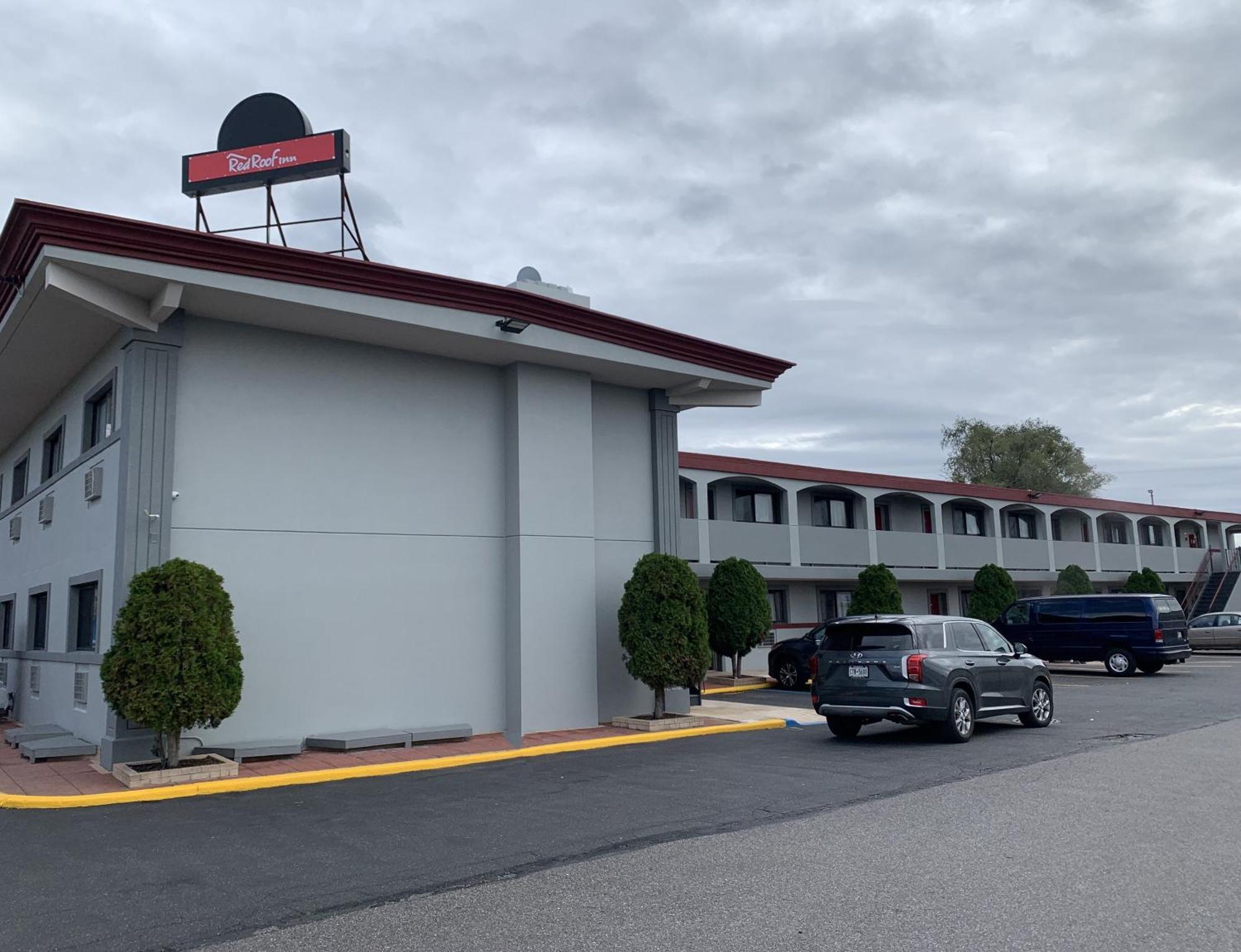 Red Roof Inn Copiague Buitenkant foto